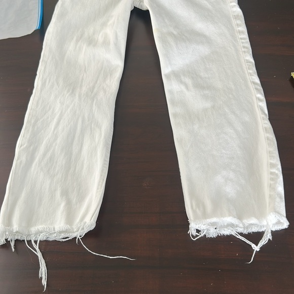 Zara Button Fly High Rise Raw Distressed Hem Straight Leg White Jeans Size 4 - Picture 8 of 13